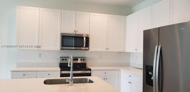 Building Photo - 5590 Carrara Dr