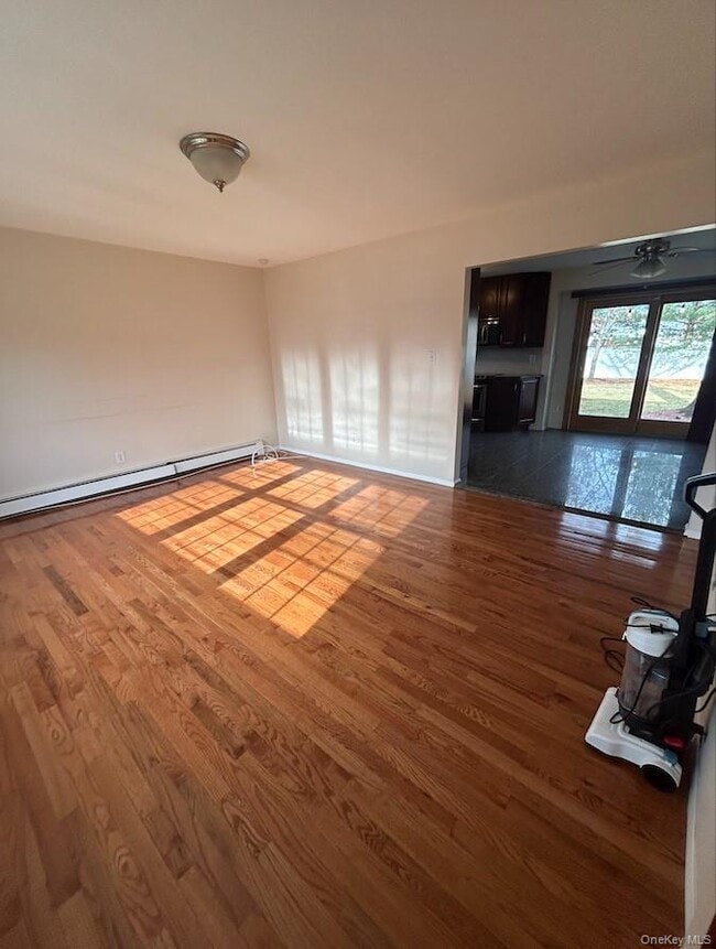 Building Photo - 7 Grange St