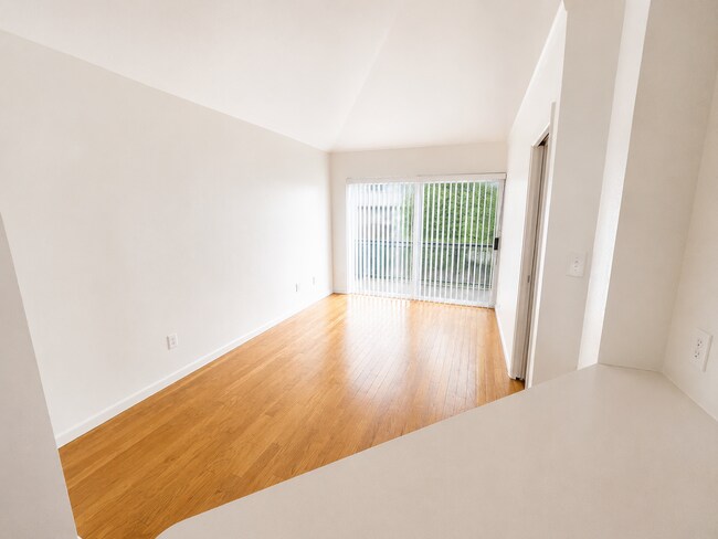 Building Photo - Cute One Bedroom Apartment In Provo