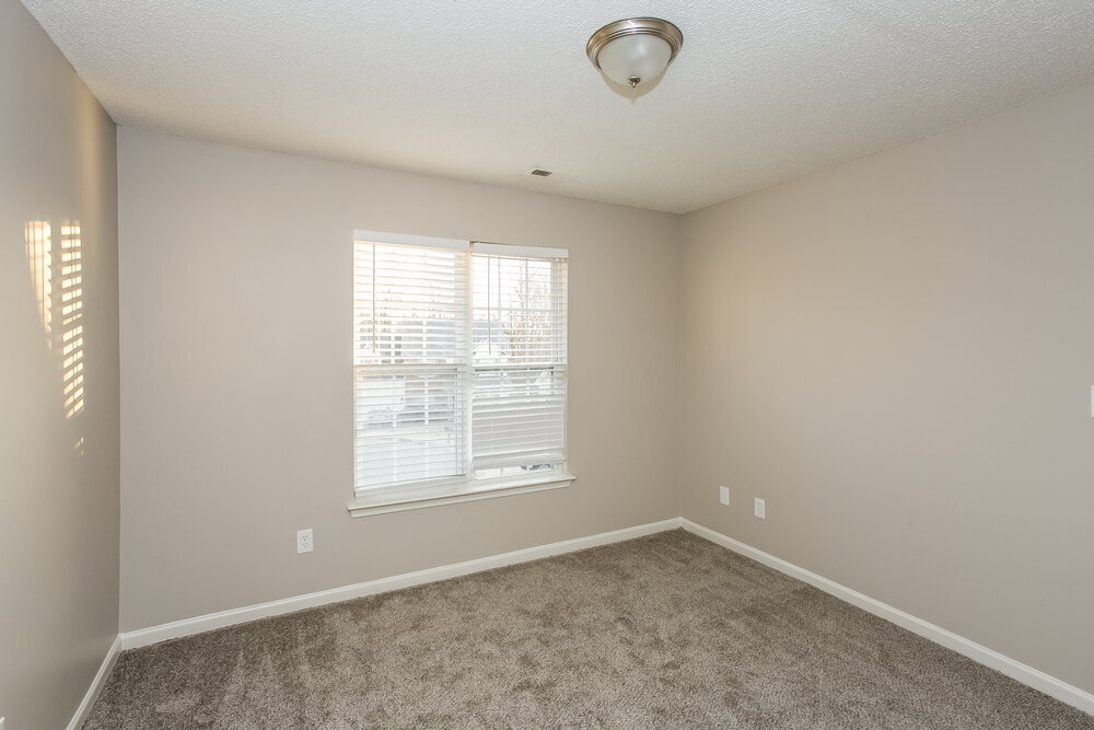 Building Photo - 1938 Olsen Ln