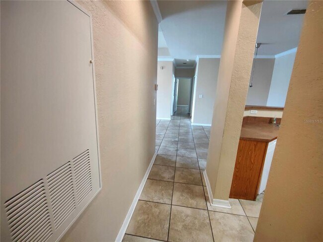 Building Photo - 3737 Castle Pines Ln