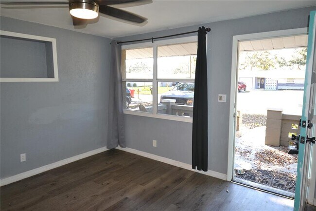 Building Photo - 11465 92nd St N