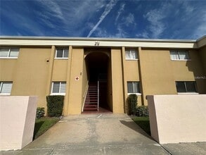 Building Photo - 1000 Lake of the Woods Blvd