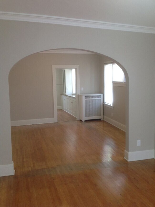 Building Photo - Cute single family house for rent in Willmar, MN