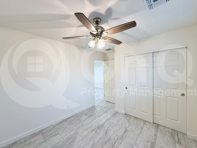 Building Photo - 15120 S Amado Blvd