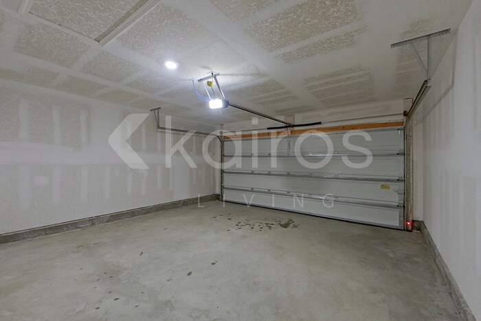 Building Photo - 4789 Malay Cir
