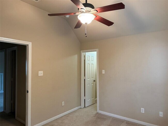 Building Photo - 1105 Augusta Bend Dr