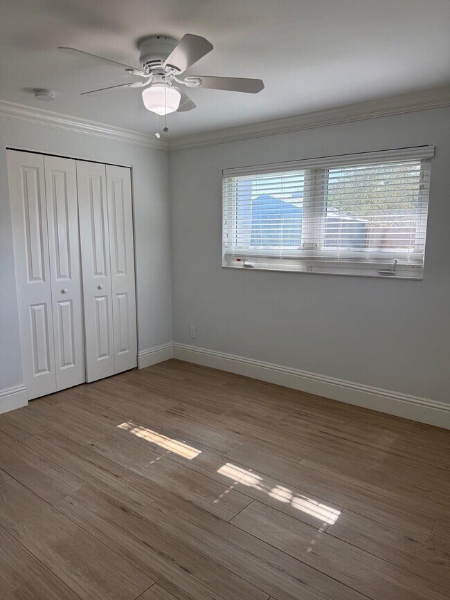 Building Photo - 1611 Treemont Ave