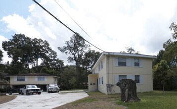 Building Photo - 2036 Inwood Terrace