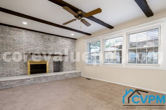 Building Photo - 1715 Tarleton Way