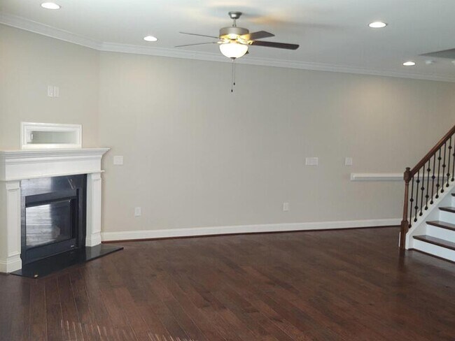 Building Photo - 2719 Masonboro Ferry Dr