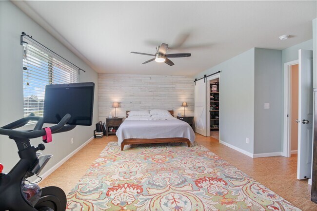 Building Photo - MOVE IN READY NOW! Meridian Campus home available! Beautiful 4 bedrooms 2.5 baths. Easy JBLM comm...