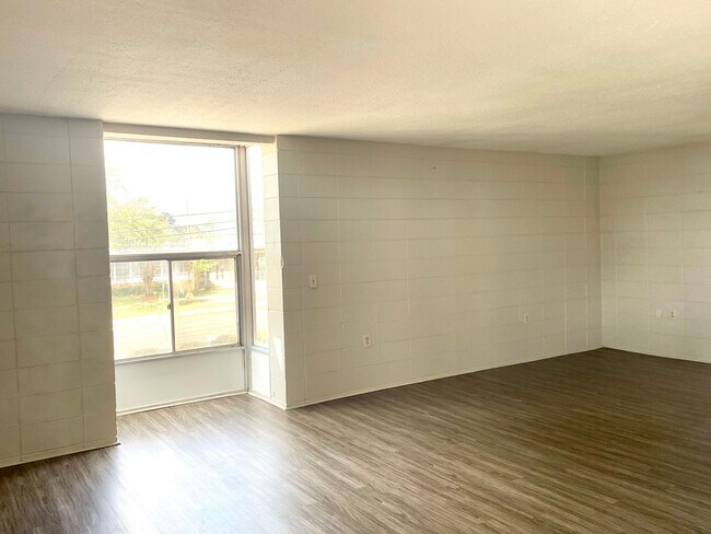 Interior Photo - Optio-Graves Wilson Apartments