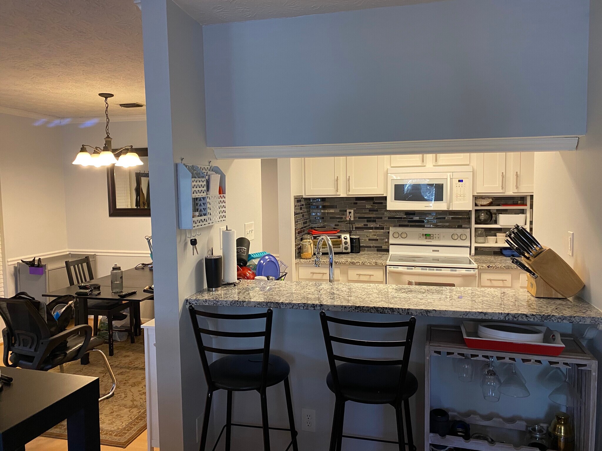 Kitchen - 701 Tuxworth Cir