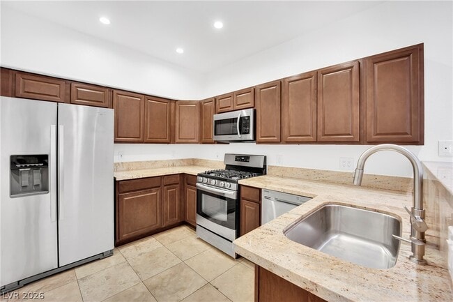 Building Photo - 8725 W Flamingo Rd