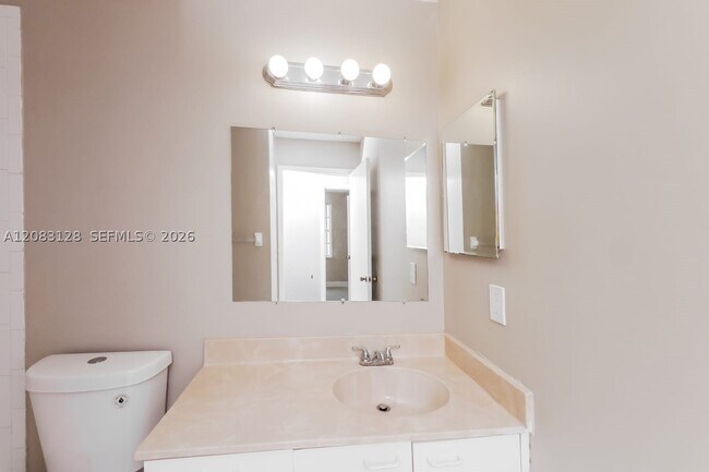 Building Photo - 1544 NW 158th Ave
