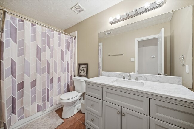 Building Photo - 5106 Westwood Pines Dr