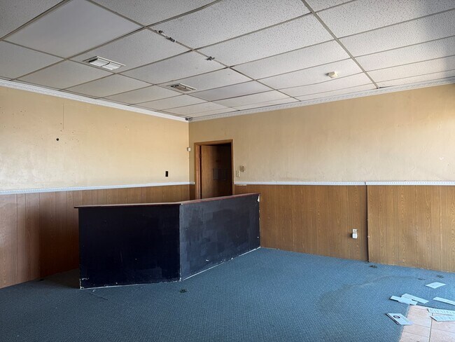 Building Photo - 248 E 52nd St