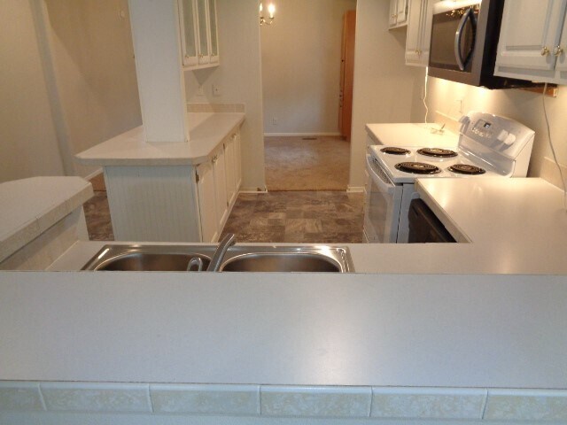 Building Photo - 21015 Sweet Blossom Ln