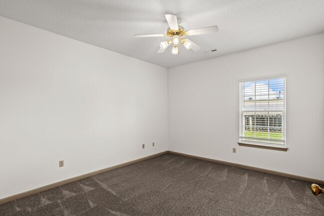 Building Photo - 3256-3258 Wind River Cir.