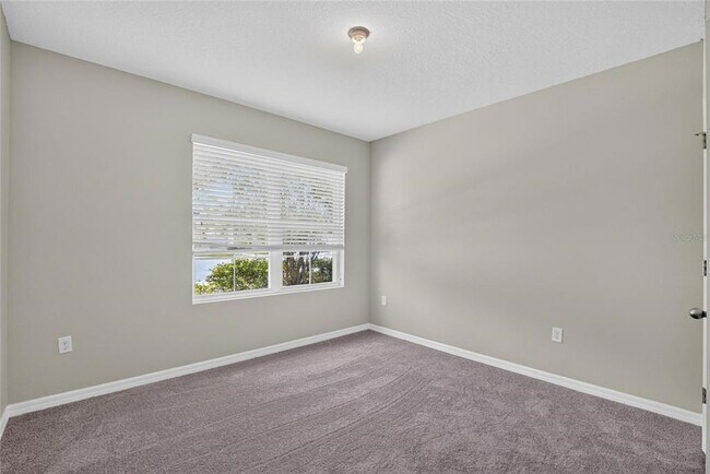 Building Photo - 16441 Treasure Point Dr