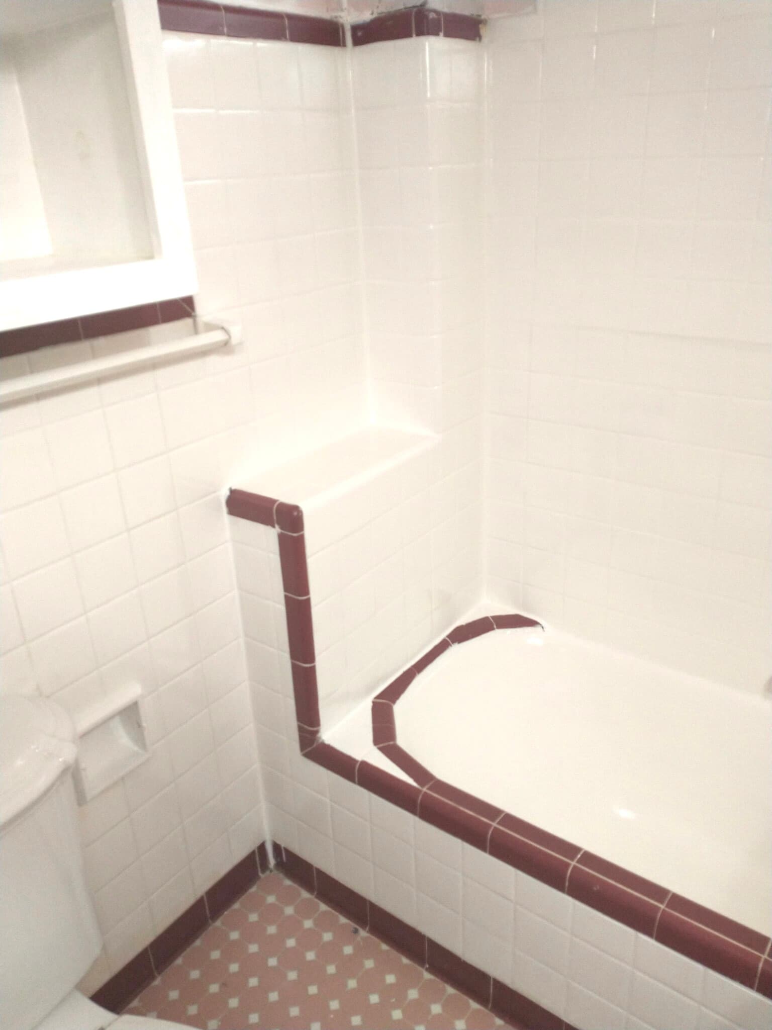 Art Deco Bathroom Tile - 746 Europe St
