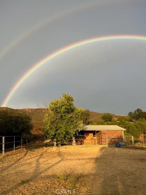 Building Photo - 37420 Leta Dr