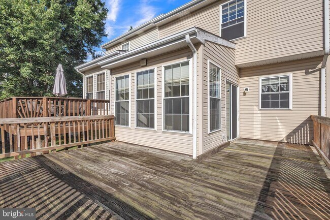 Building Photo - 3 Diamond Hill Ct