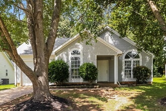 Building Photo - 9033 Shenington Pl