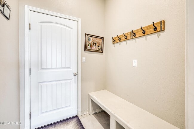 Building Photo - 2375 Enchanted Peaks