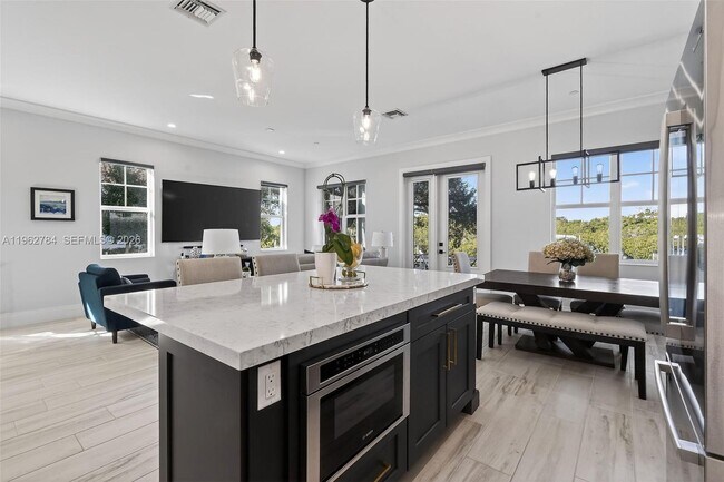 Building Photo - 620 Inlet Waters Cir