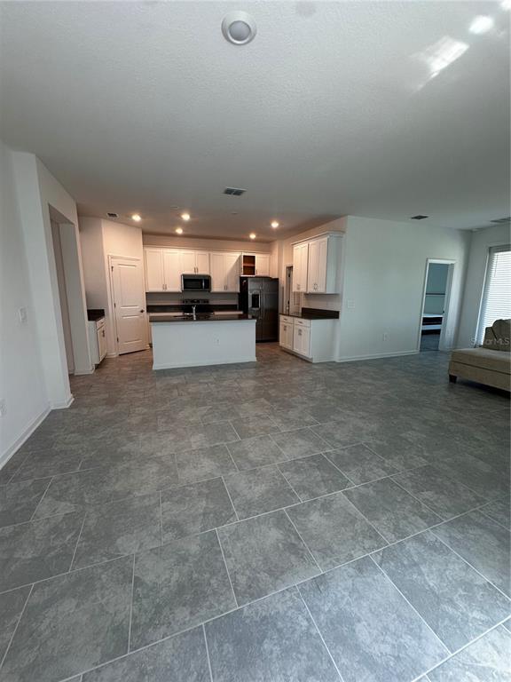 Building Photo - 8967 Chipping Sq Ln