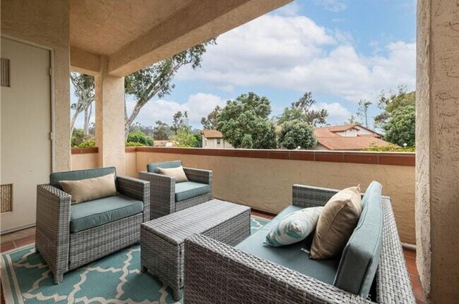 Building Photo - Well-Maintained 3 Bedroom Condo in Calavera Hills - Somerset