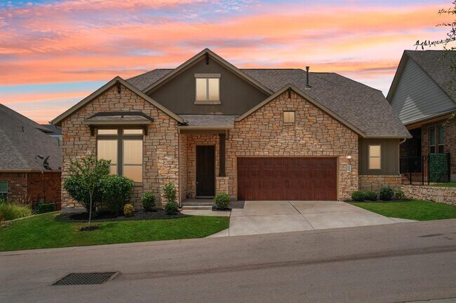 Building Photo - 134 Summer Square Dr