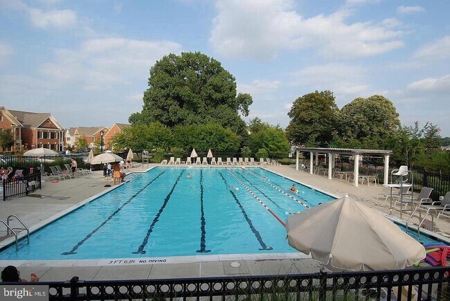 Building Photo - 326 Casey Ln