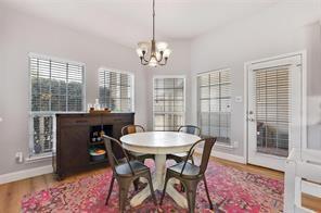 Building Photo - 1305 Stone Mountain Pkwy