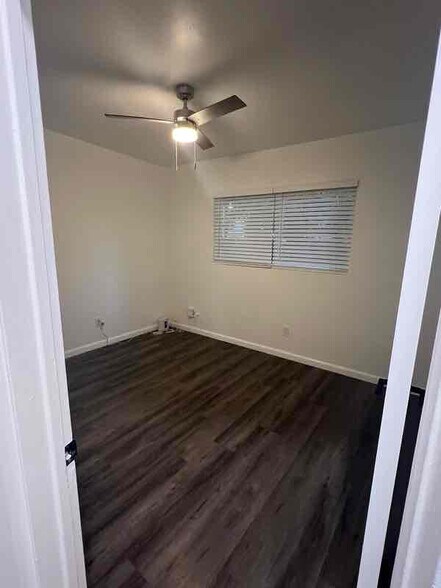 Building Photo - 7097 Central Ave