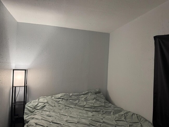 Building Photo - 526 Liberty St