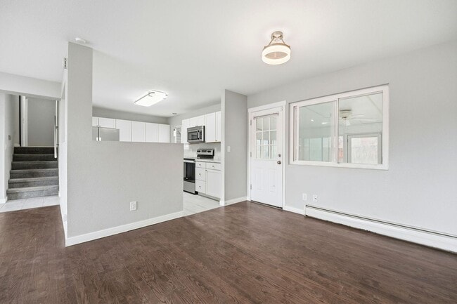 Building Photo - Updated 4BR Home with 2-Car Garage in Stratmoor