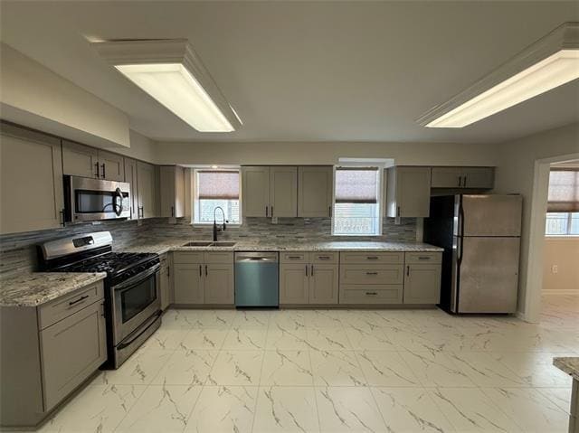 Building Photo - 22 Bluebird St