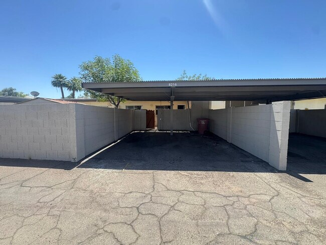 Building Photo - 8216 E Keim Dr