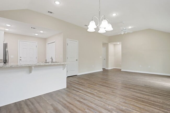 Building Photo - 3bd 2ba HOME FOR RENT!
