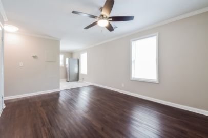 Building Photo - 407 Angier Ave NE