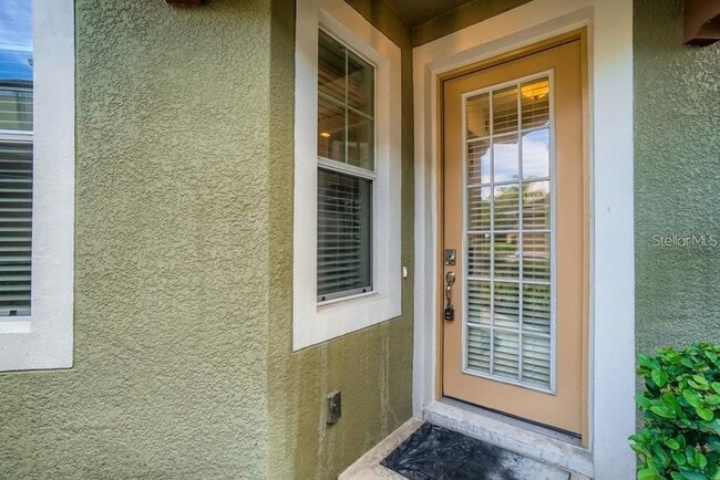 Building Photo - 3 Bed 2.5 Bath Townhome for Rent