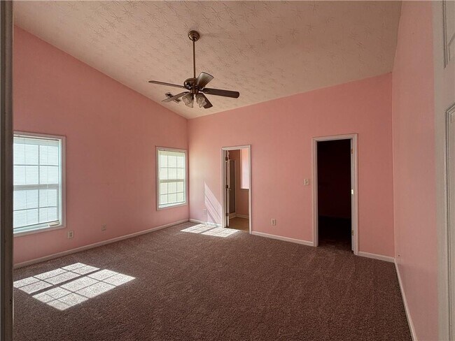 Building Photo - 3287 Baymount Way