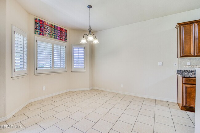 Building Photo - 5940 Los Pueblos Dr