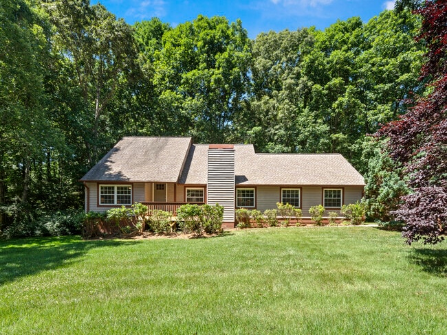 Building Photo - 28 Turnberry Dr