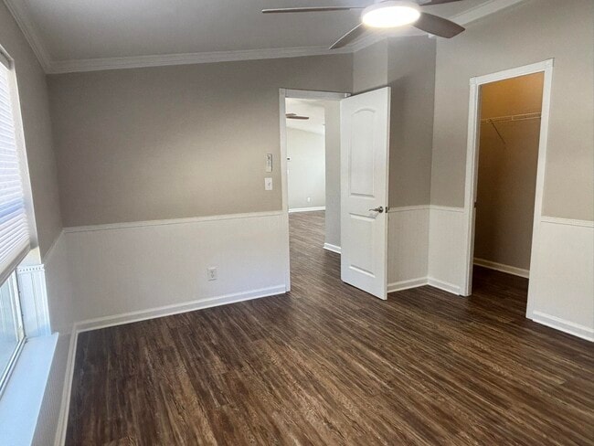 Building Photo - 1895 Wild Cherry Dr