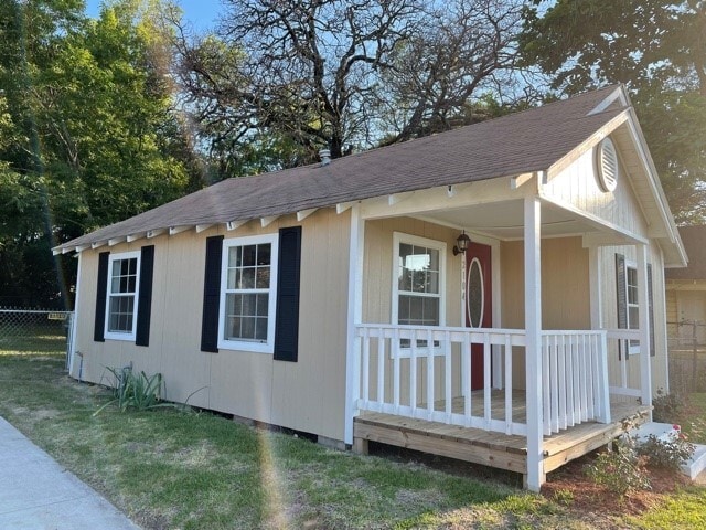 Building Photo - 2104 W Robbins St