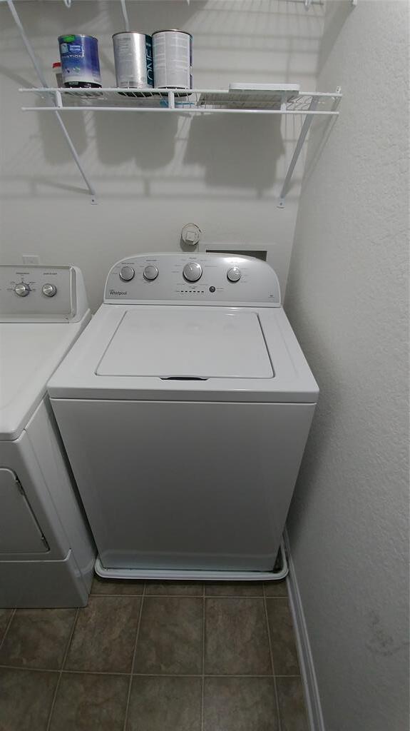 Building Photo - 112 Rush Haven